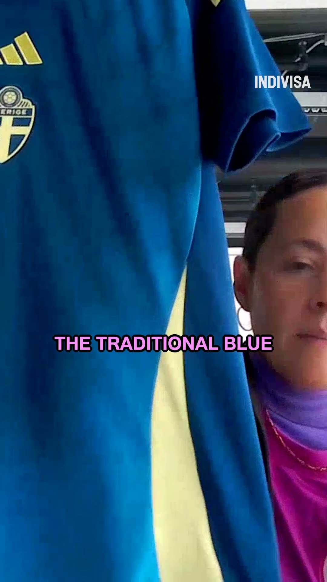 与球迷之间 与球迷之间