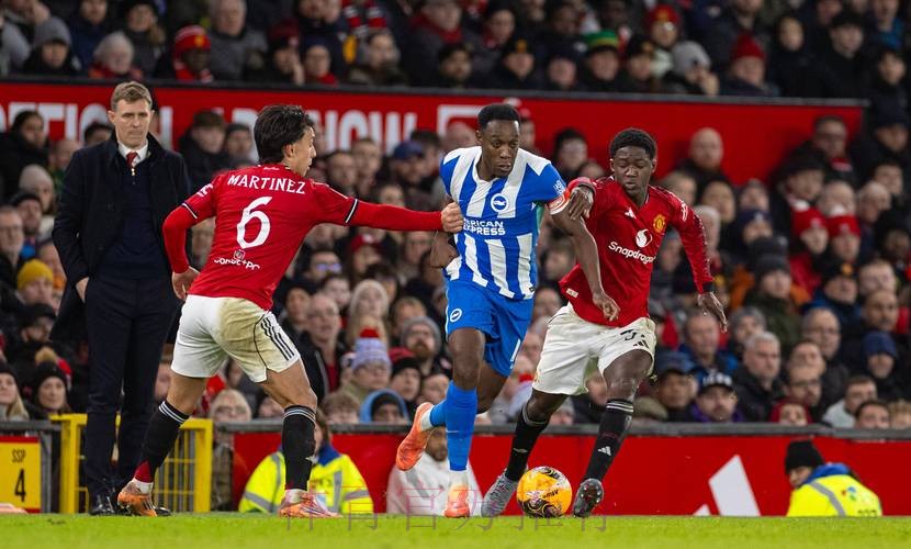 英格兰足总杯 曼联不敌布莱顿